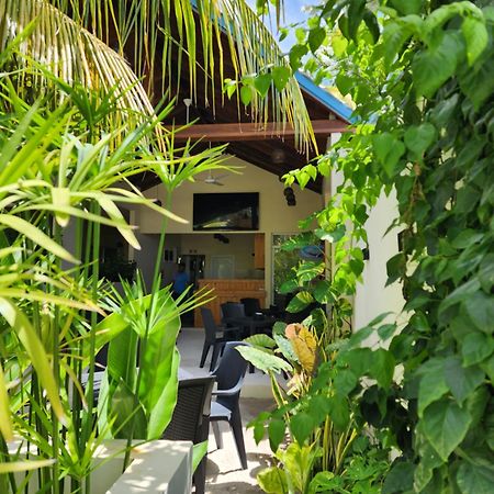 Dhigurah Dhonveli Boutique Hotel Eksteriør billede